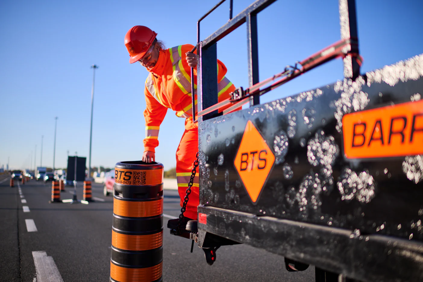 Read more about the article Temporary and Permanent Signage Solutions for Construction Zones